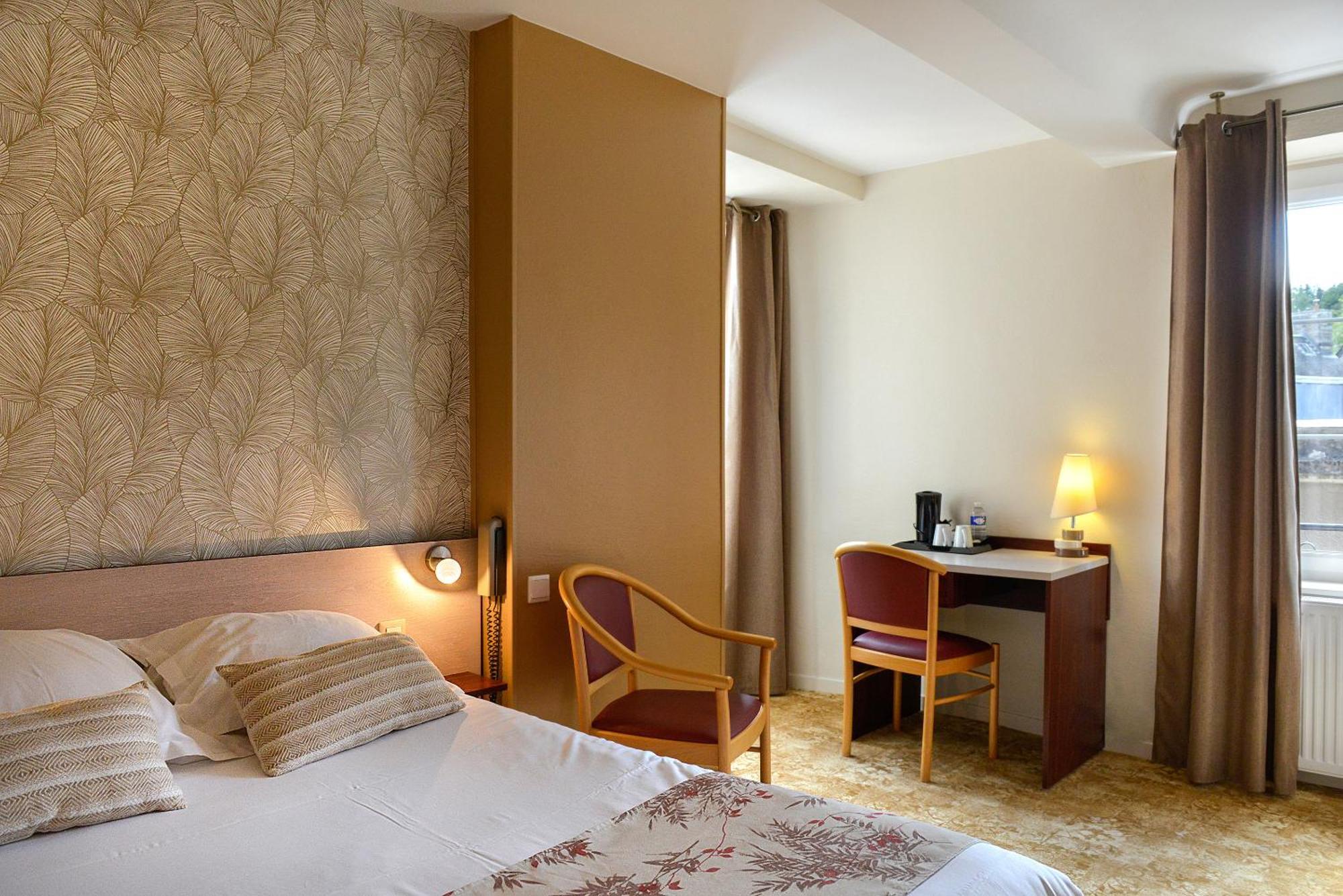 Logis Hotel Spa Restaurant Au Site Normand Clecy Ngoại thất bức ảnh