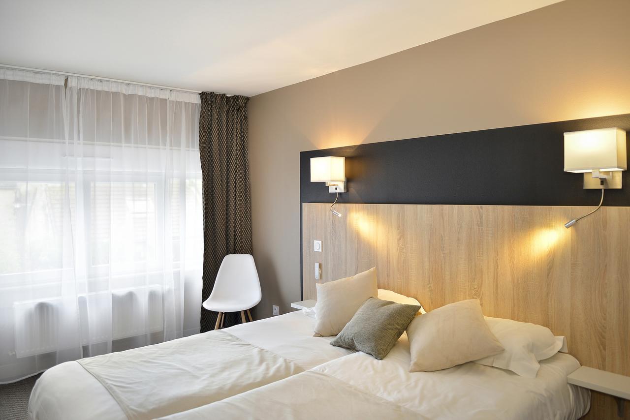 Logis Hotel Spa Restaurant Au Site Normand Clecy Ngoại thất bức ảnh