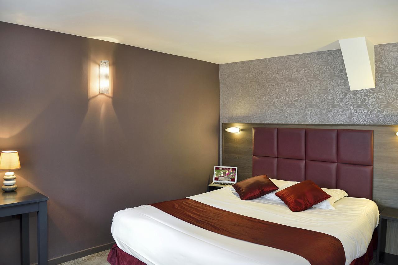 Logis Hotel Spa Restaurant Au Site Normand Clecy Ngoại thất bức ảnh