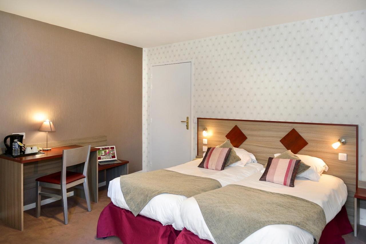 Logis Hotel Spa Restaurant Au Site Normand Clecy Ngoại thất bức ảnh